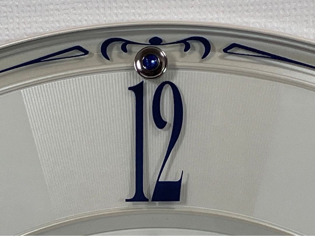 セイコークロック 掛け時計 白パール光沢 直径35.1×3.0cm KX504W