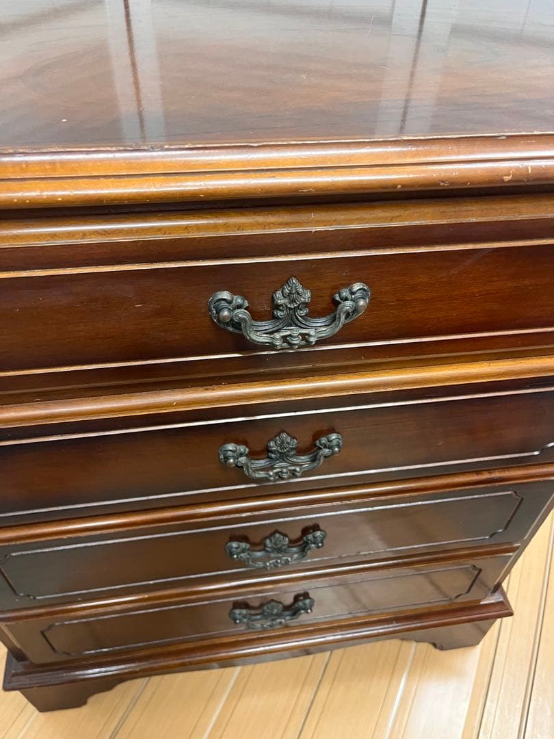 最終価格！送料込み！カリモク コロニアル 木製チェストチェスト ４段　引き出し