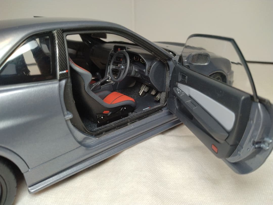 モーターヘリックス MOTORHELIX 1/18 GT-R R34 CRS