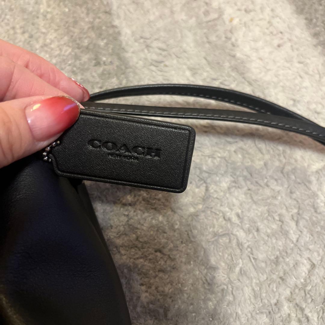 COACH ブラック ショルダーバッグ ドローストリング