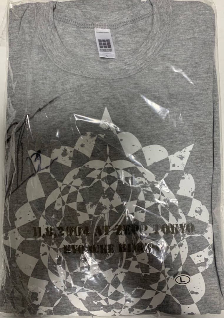 氷室京介　直筆サイン入りTシャツ　サイン色紙付