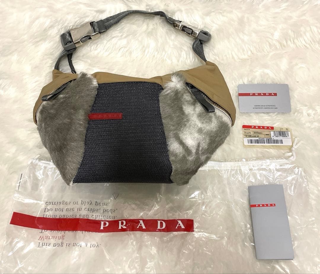 PRADA sport デザインバッグ　リアルファー　fur mix 00s