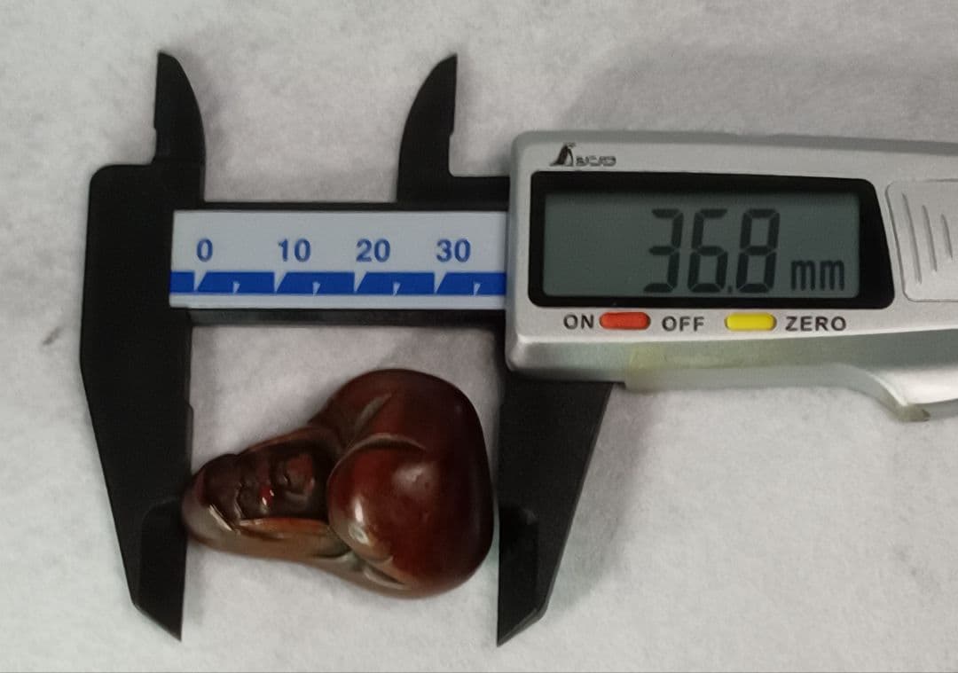 柘植彫 根付 「達磨 図」 江戸時代