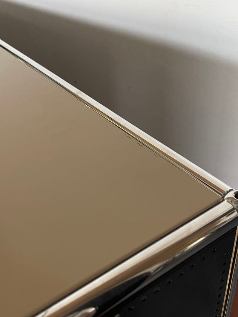 USM ハラー システム 2列 2段 ドロップダウンドア キャビネット