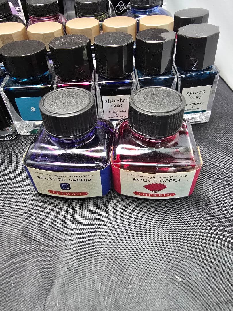 大量の万年筆インク