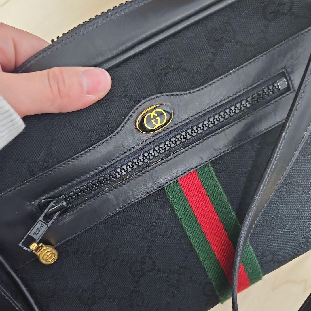 Gucci ネイビー ショルダーバッグ