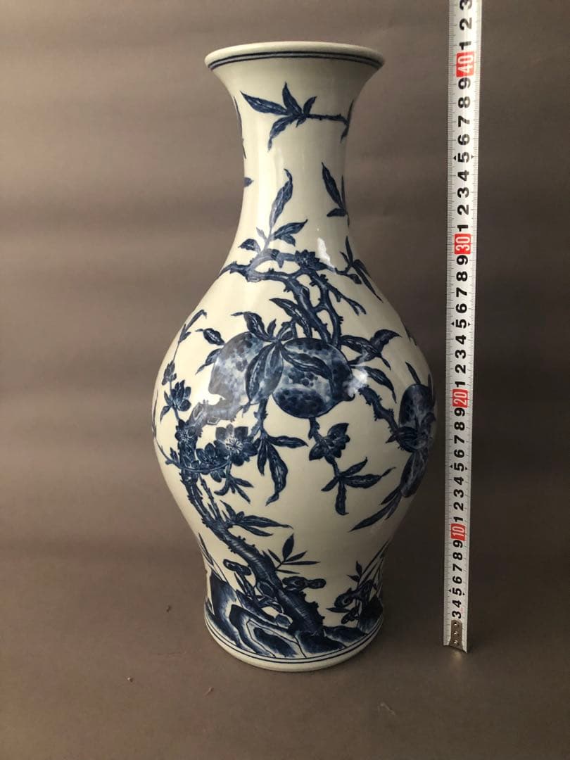 中国骨董　古美術　清朝青花草無花果紋　壷