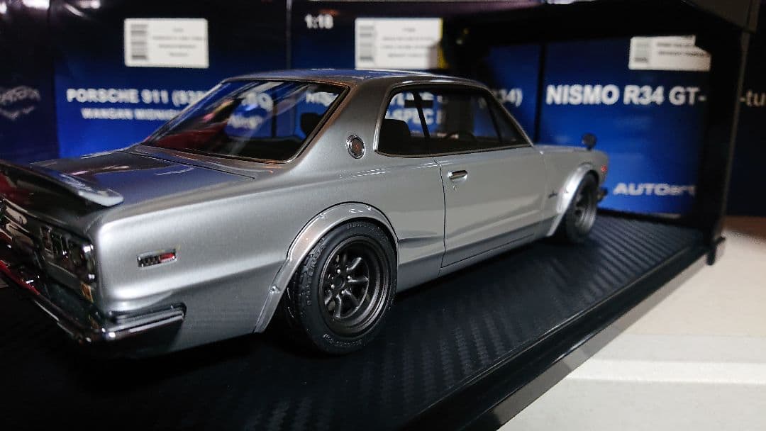 イグニッションモデル 1/18 ニッサン スカイライン GT-R KPGC10