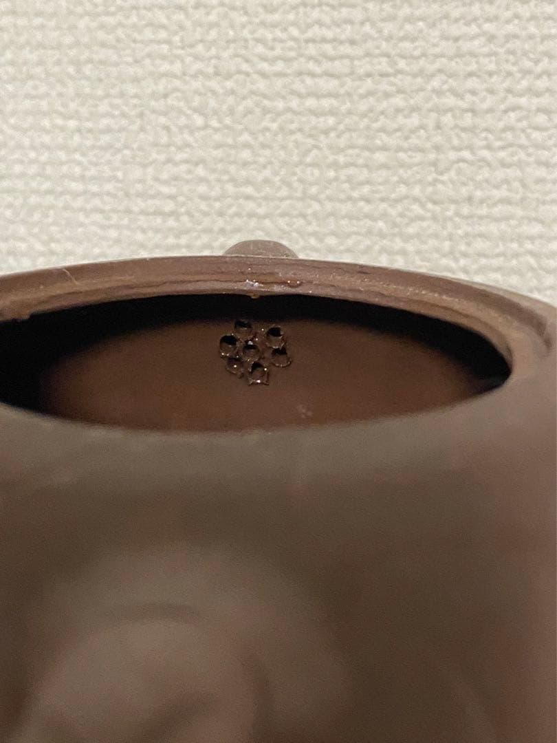 中国美術紫砂彫 魚化龍紋茶壺 陶磁器 後手急
須 茶壺 茶道具在名唐物 年代不明