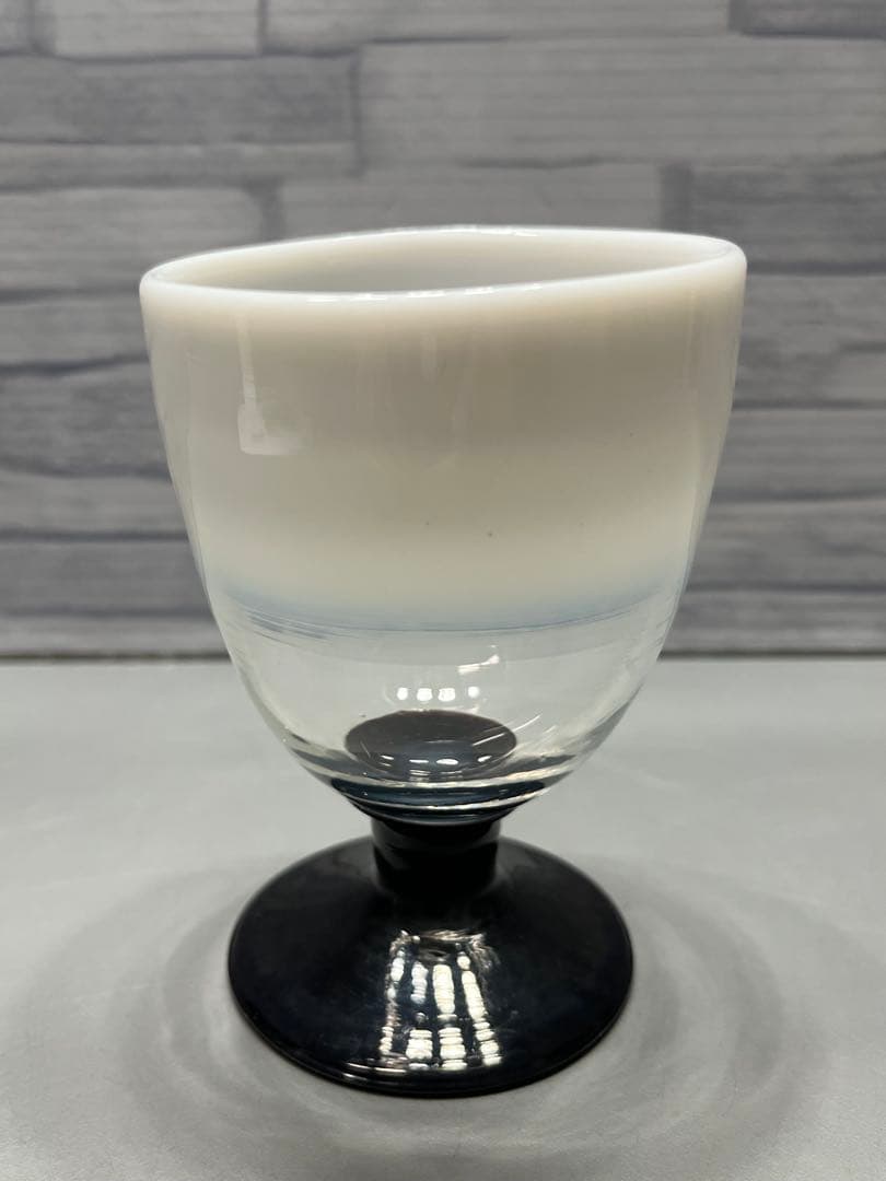 大正〜昭和初期　氷コップ　足黒