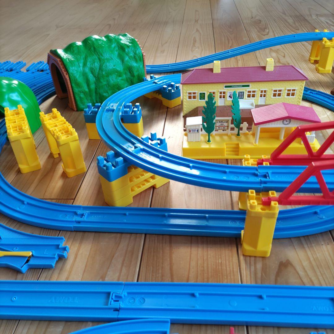 トミカ　プラレール　セット