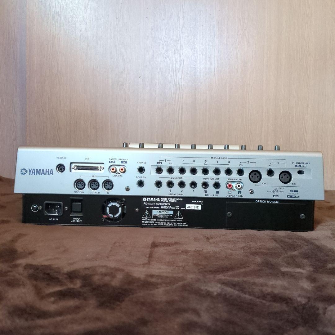 ヤマハ 　マルチトラックレコーダー　aw2816