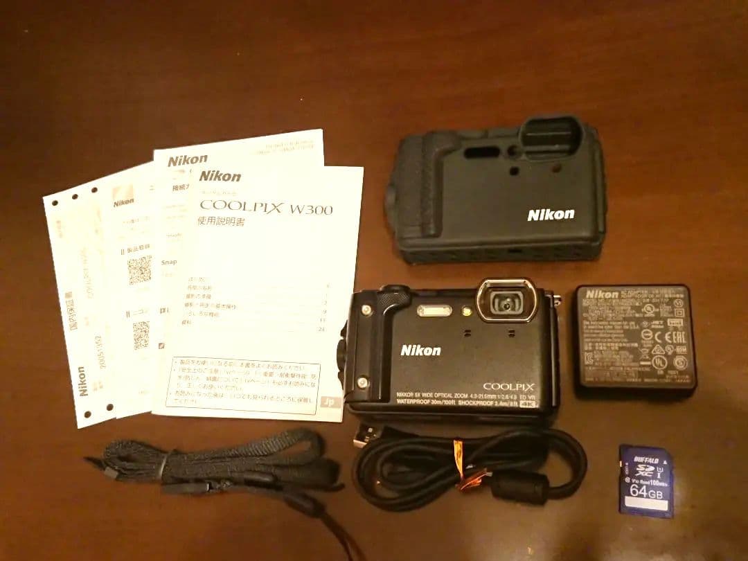 Nikon COOLPIX W300 防水デジタルカメラ　セット