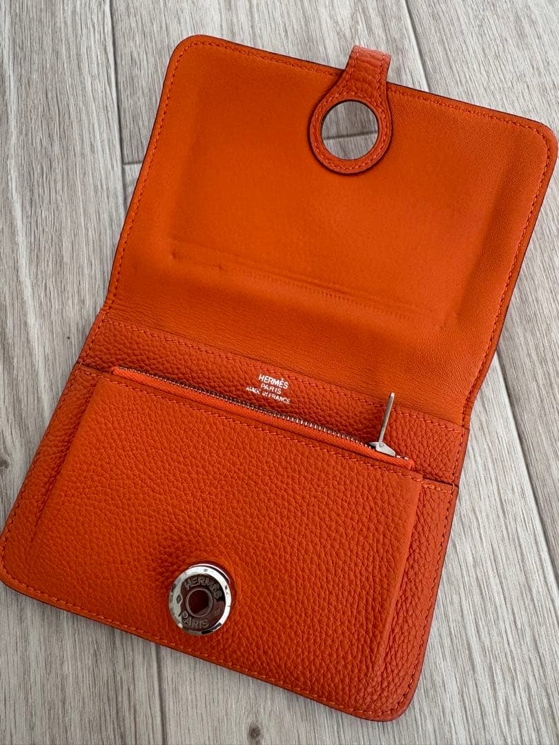 エルメス　ドゴン　コンパクト　二つ折り財布