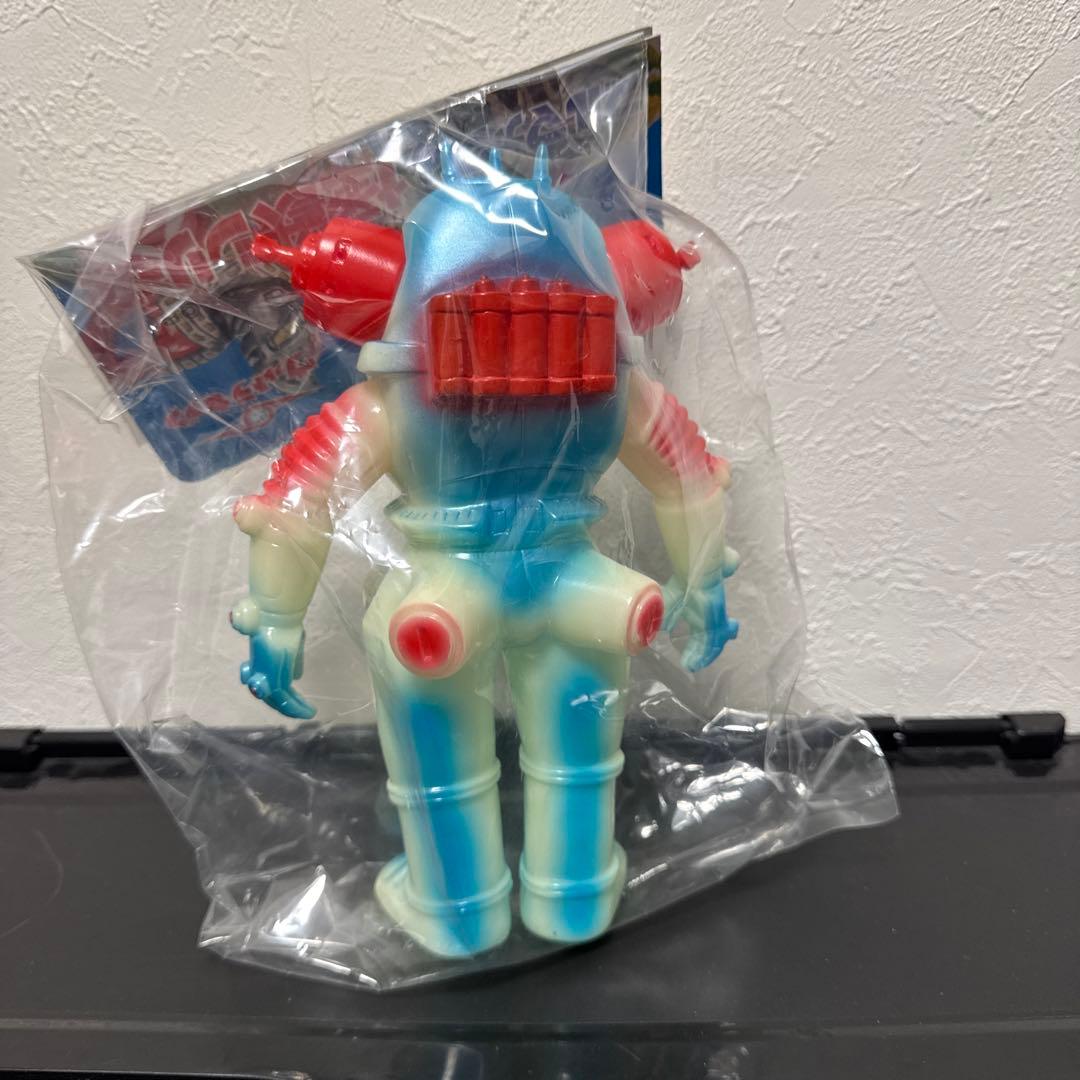 ブルマァク　キングジョー　蓄光