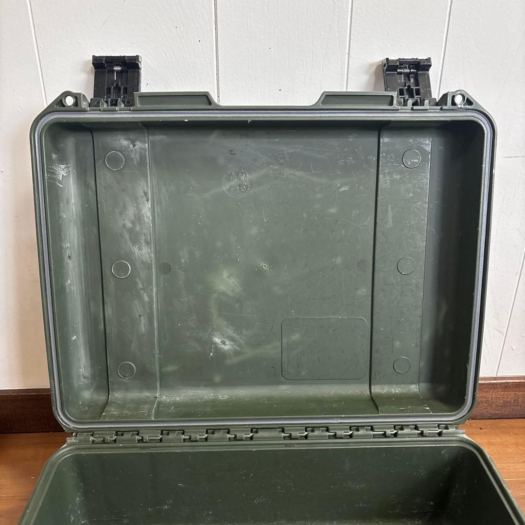 米軍放出品　HARDIGG STORM CASE IM2400 ODグリーン　②