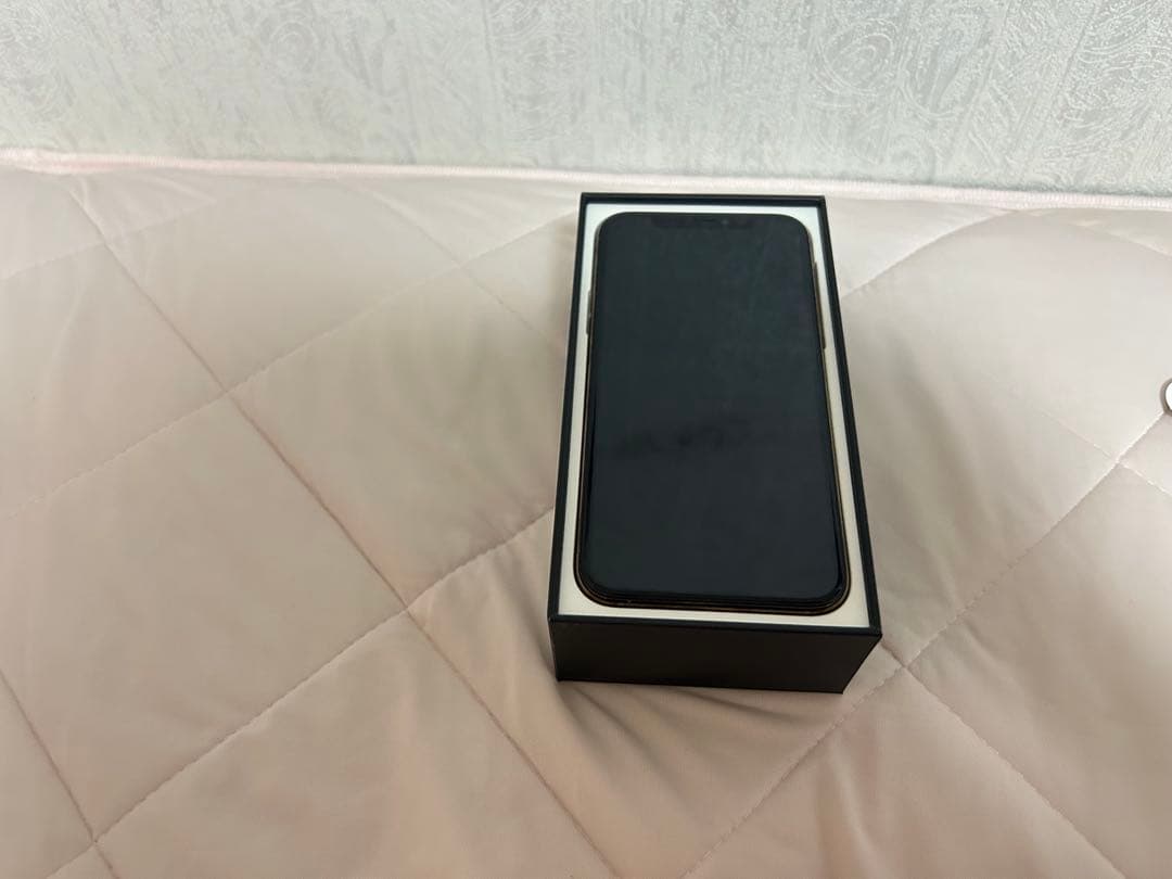 iPhone11プロ本体SIMフリー