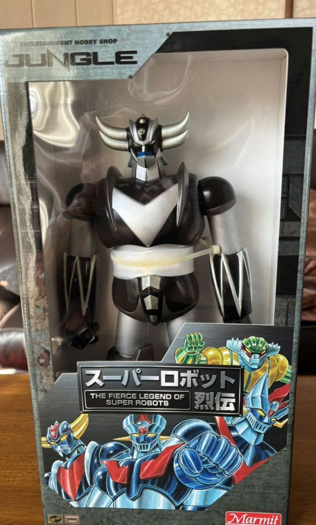 スーパーロボット烈伝フィギュア　マジンガーＺ　グレートマジンガー　グレンダイザー