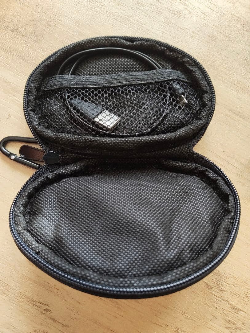 SHURE SE215 有線・無線両ケーブル付属