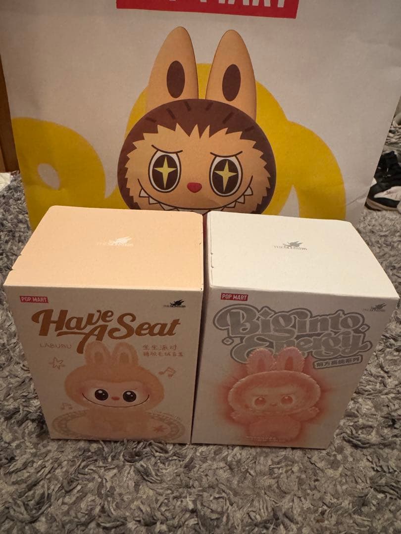 ぬいぐるみ Popmart THE MONSTERS Labubu