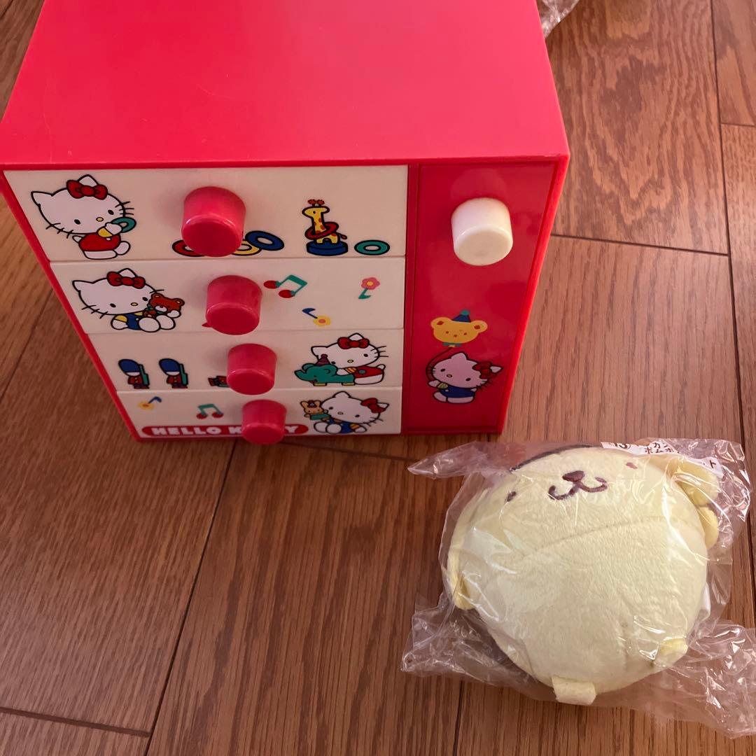 ハローキティ　グッズ　51点　ぬいぐるみ　2001 ハッピーセット　チェスト　皿