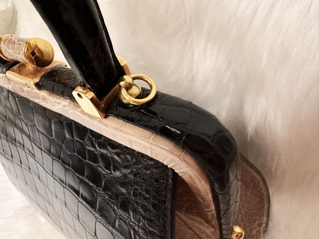 michel adolphe ミッシェル アドルフ クロコダイル