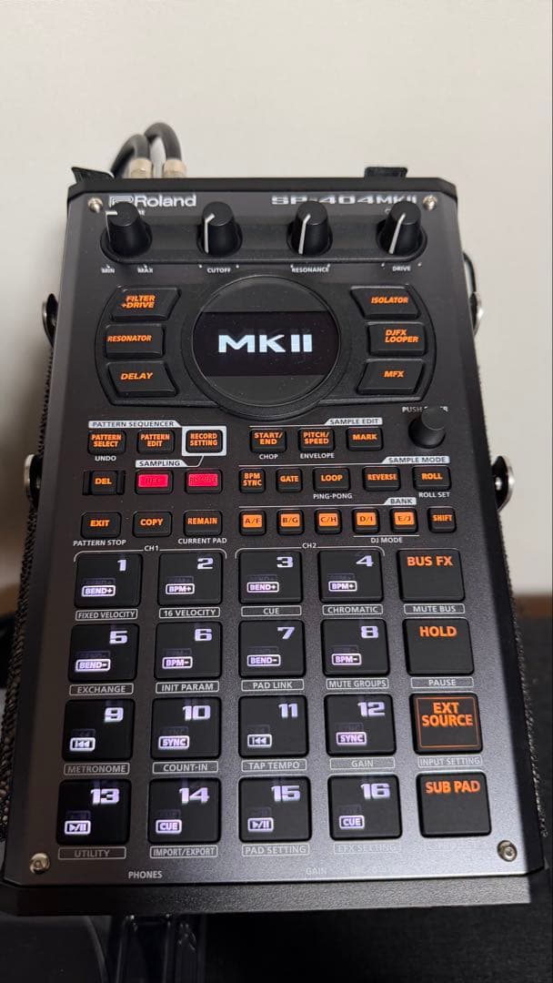 ROLAND ( ローランド ) SP-404MKII サンプラー