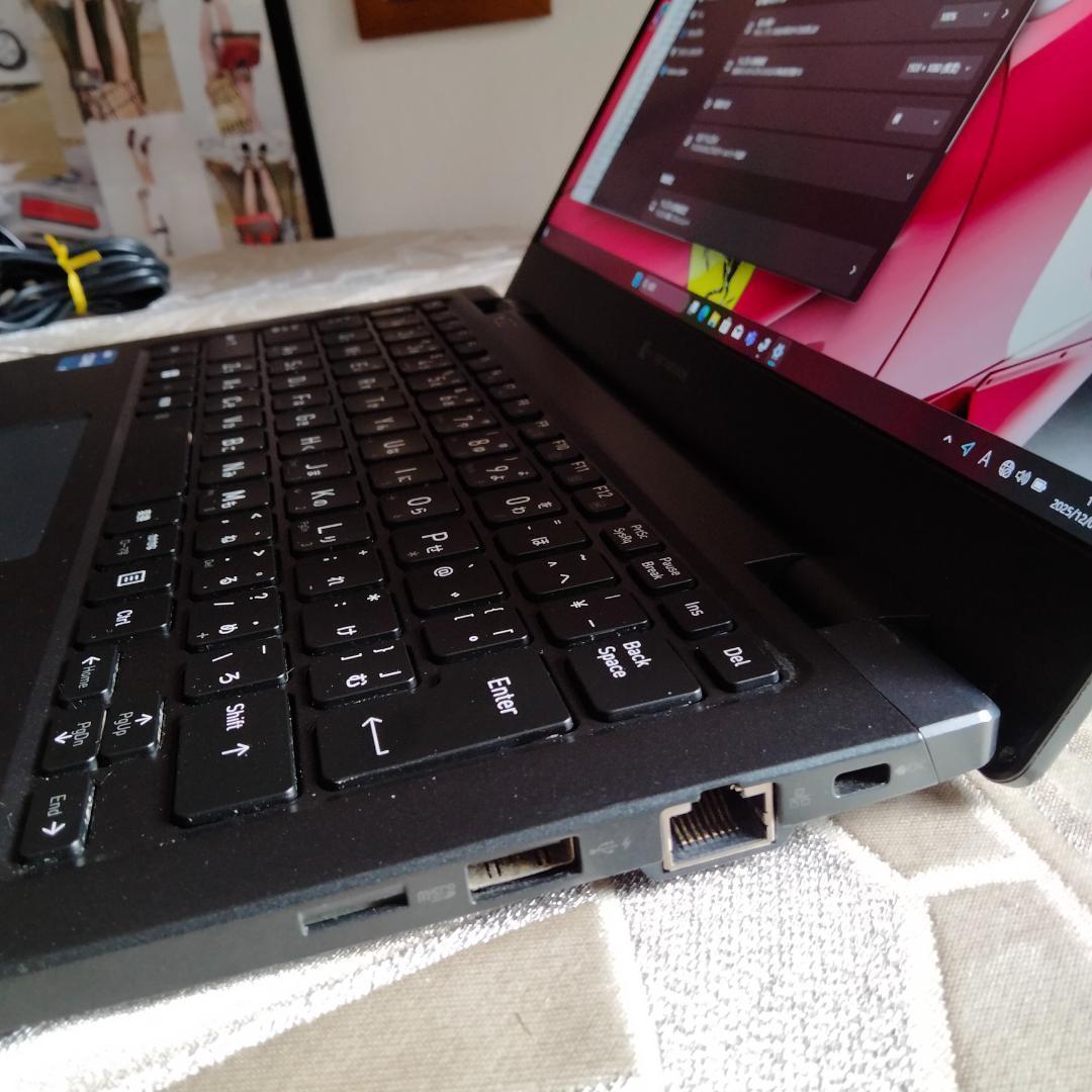 １3インチ◎東芝 11世代 i7 256G 1920＊1080