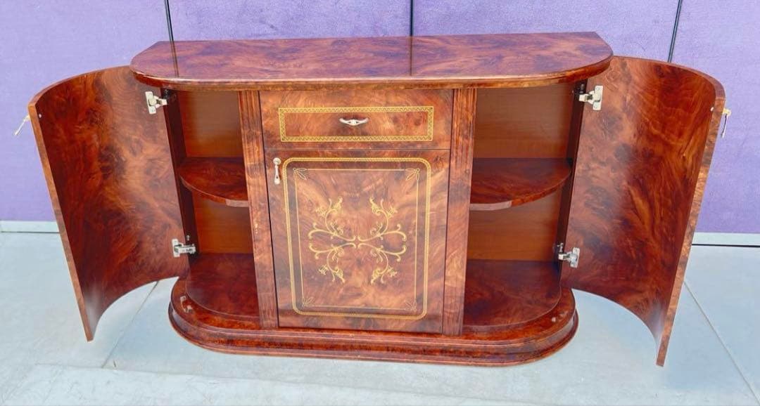 アンティークなビクトリア朝様式のウォールナット象嵌細工のクレ デンザ