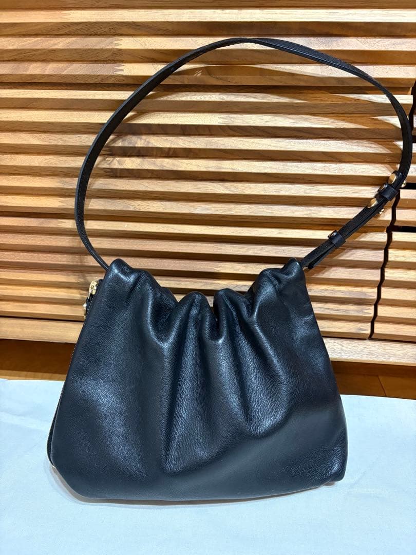 gemeil レザーワンハンドルバッグ