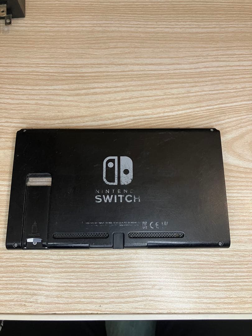 Nintendo Switch 本体と付属品一式『ジャンク』