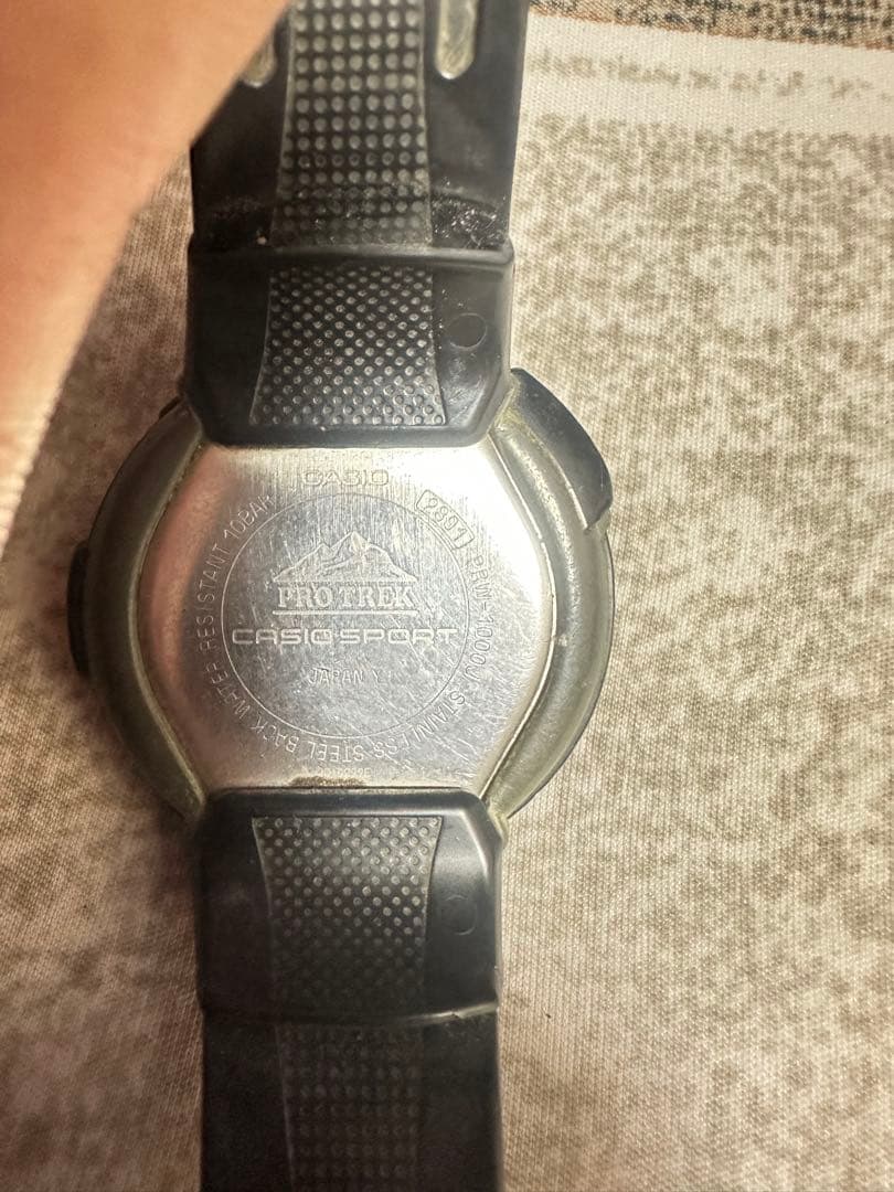 6本G-SHOCK ブラックモデルと2 本 CASIO