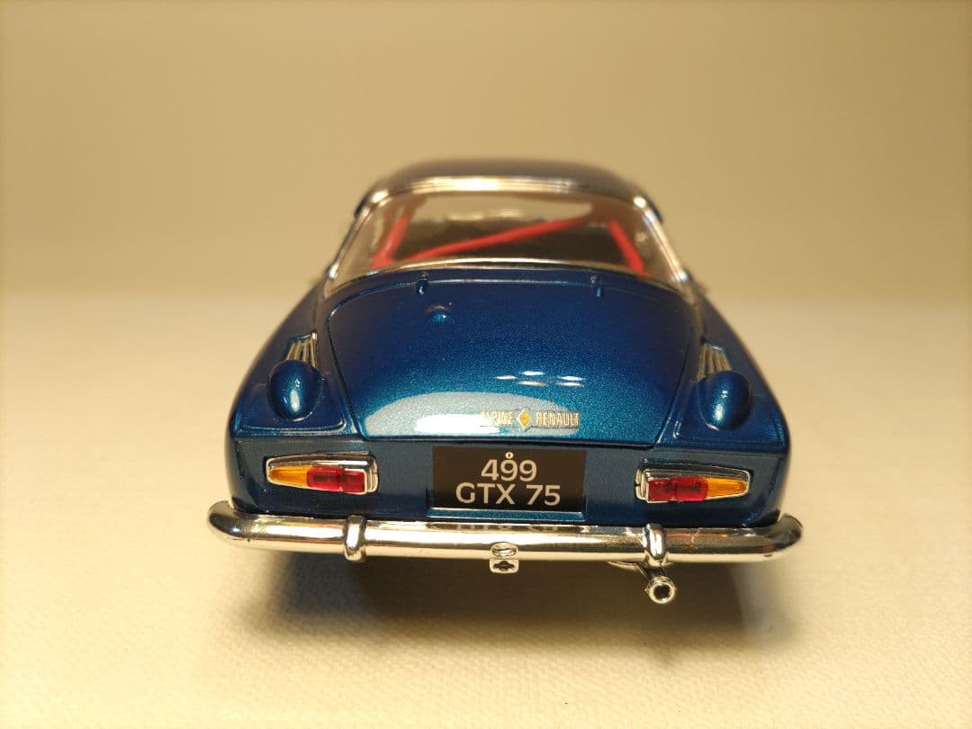 (送料込み)【1/16ダイキャストカー】アルピーヌA110 1600s