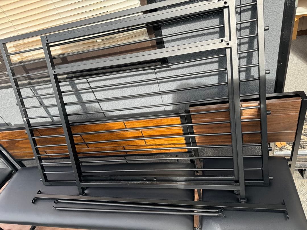 ゆう‼️ダイニングテーブル‼️アンティーク‼️アイアン