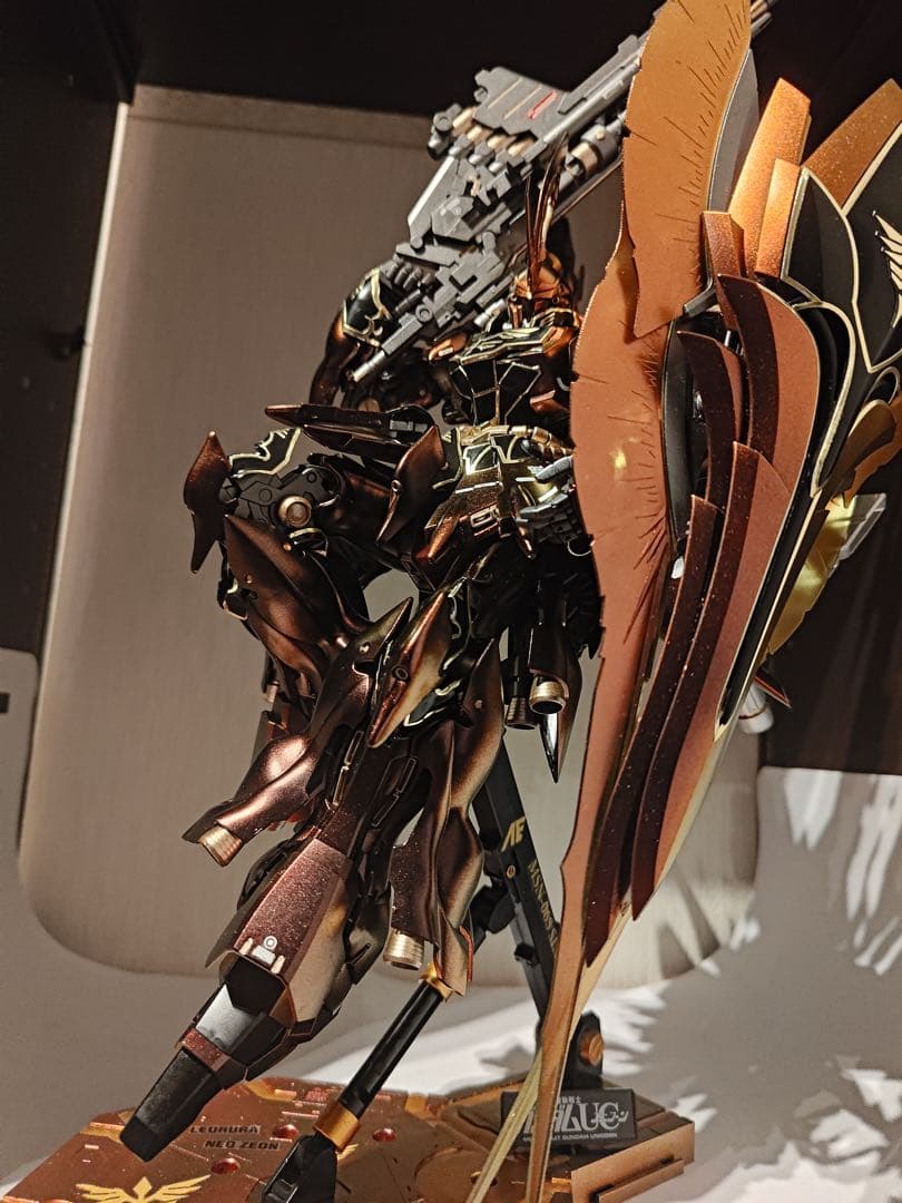 ガンプラ　塗装済み完成品　修正改造　シナンジュ　MG