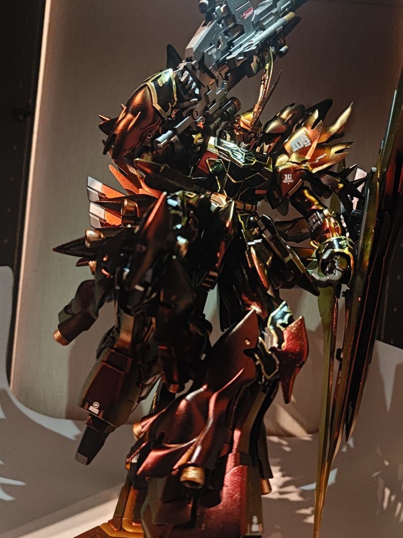ガンプラ　塗装済み完成品　修正改造　シナンジュ　MG