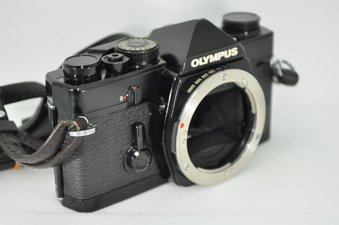 美品 露出計動作品♪ オリンパス OLYMPUS OM-１フィルムカメラ