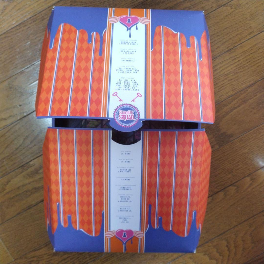 36　ホットトイズ　スーサイド・スクワッド　ハーレイ・クイン　囚人服バージョン