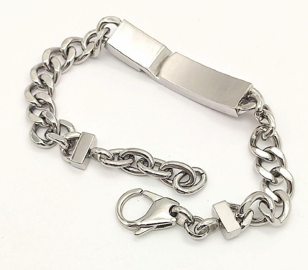 DIESEL ディーゼル ブレスレット シルバー　DIESELロゴ付き