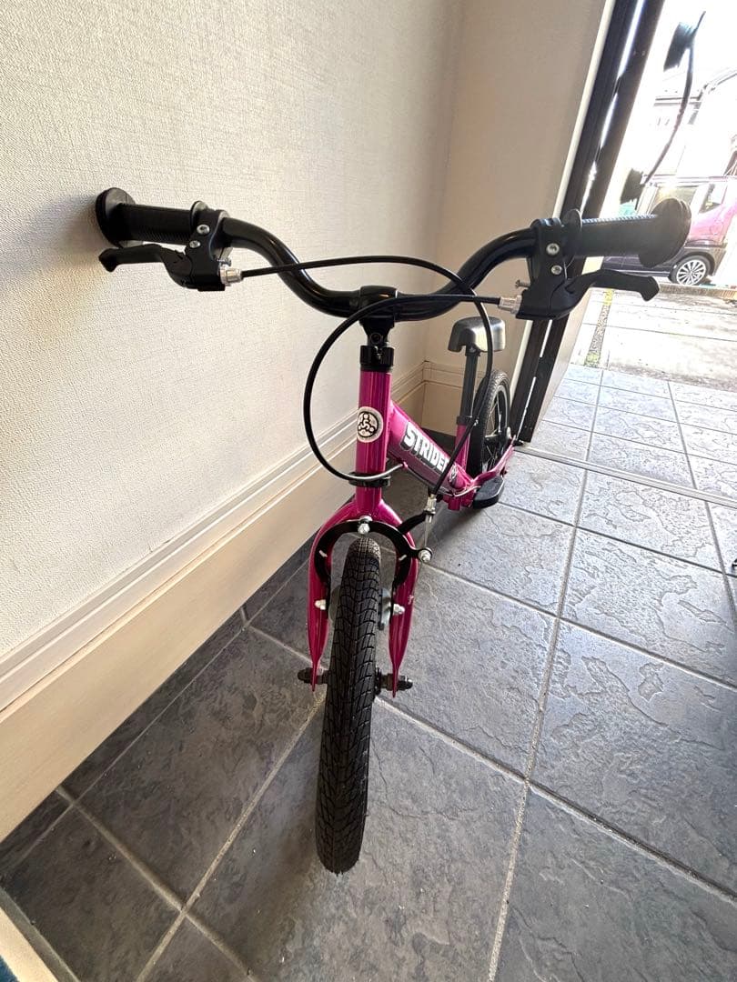 STRIDER 14X ストライダー ピンク　美品 未使用ペダル付き