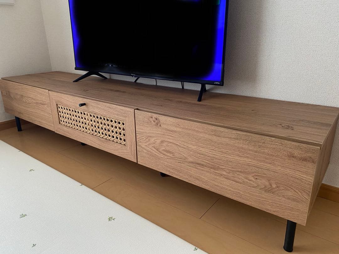 送料込み！LOWYA 【幅180】ラタン調 スチール脚テレビボード　完成品