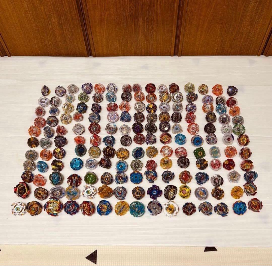 まとめて ベイブレードバースト 165個以上 ランチャー パーツ スタジアム付き