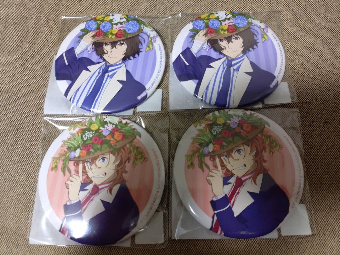 5周年くじ　文豪ストレイドッグス　中也　太宰　缶バッジ