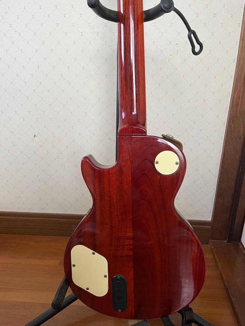 GR 限定モデル アンプ内蔵ギター オレンジ