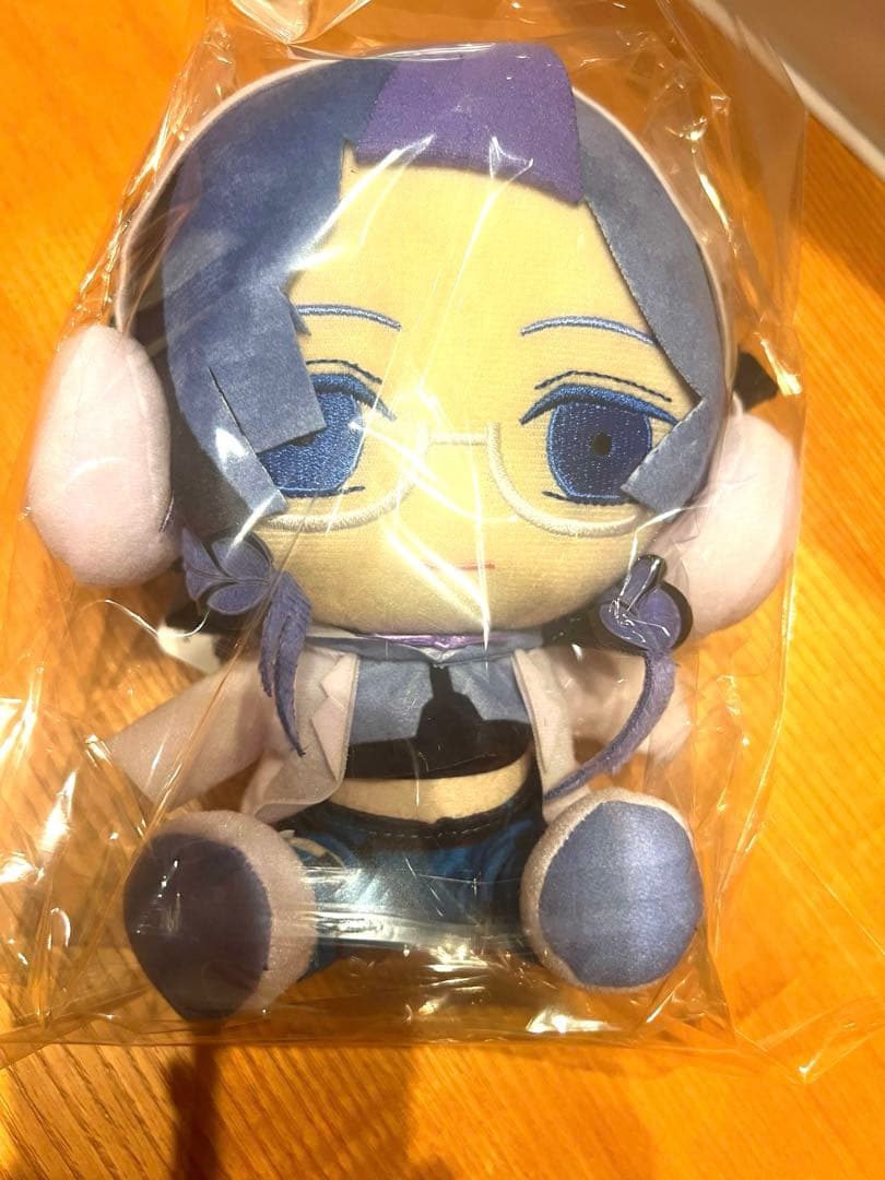 Ado auコラボレーション・コレクション「 心という名の不可解 」ぬいぐるみ