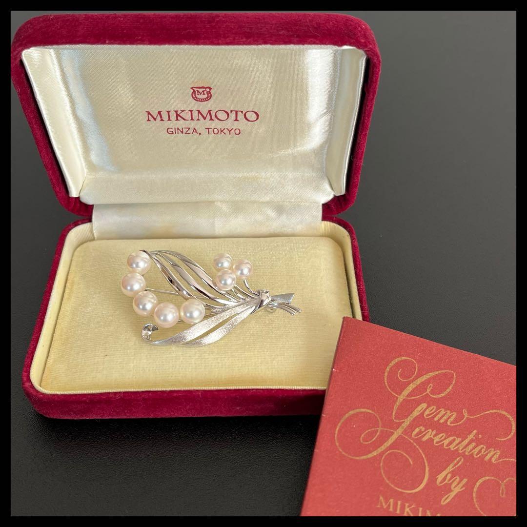 ◆美品◆ MIKIMOTO ミキモト 真珠 パール ブローチ 8珠 ケース付き