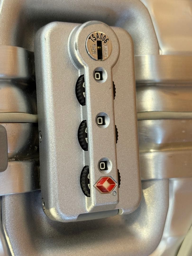 バッグ RIMOWA TOPAS 35L 929.52 CABIN TROLLEY