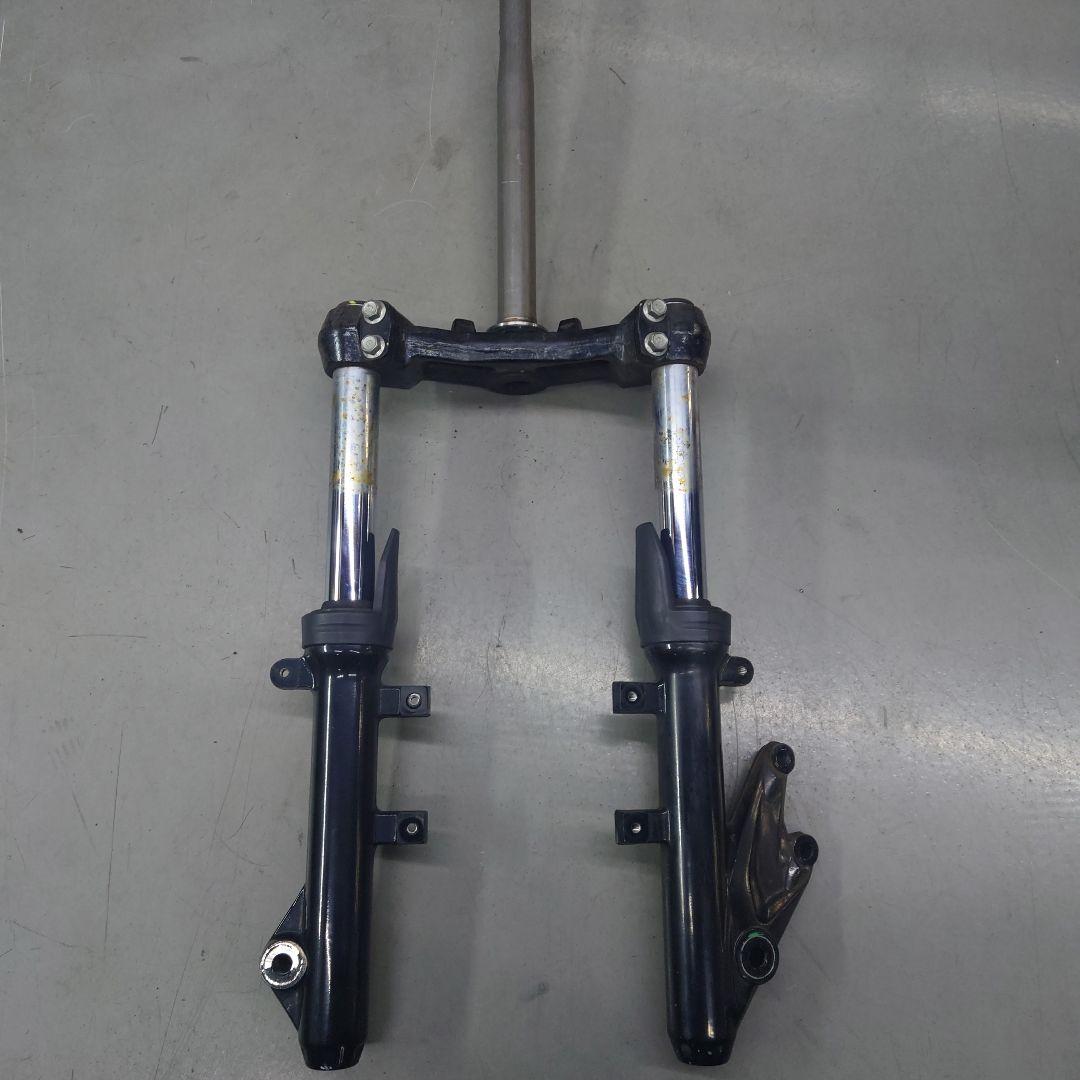 ヤマハ　マジェスティS フロントフォーク