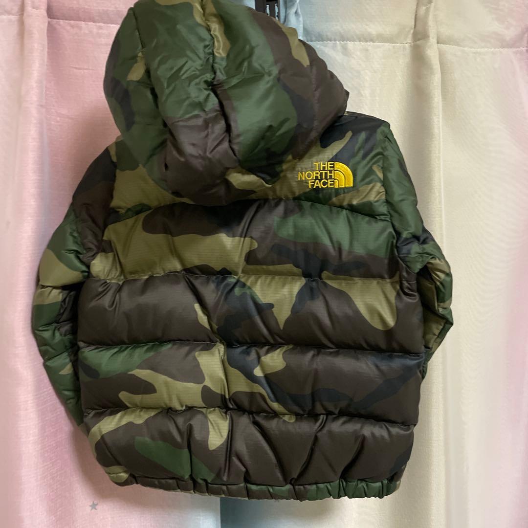THE NORTH FACE 迷彩フード付きダウンジャケット　90cm