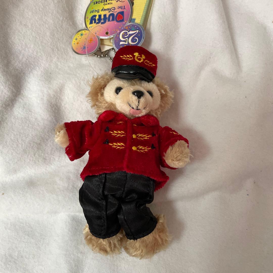 Duffy 美品ダッフィー 25周年 ホテルボーイコス ぬいば ぬいぐるみバッジ